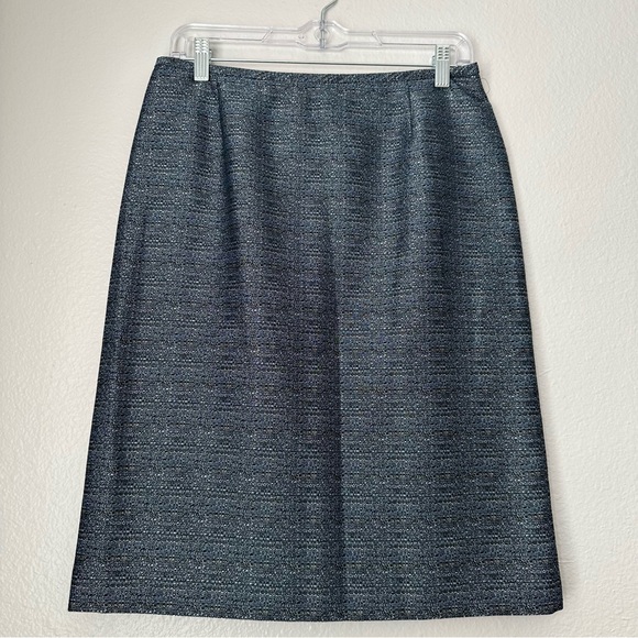 Tahari Arthur S. Levine Skirt and Blazer Suit Set Blue and Black Blazer Suit Set - Picture 9 of 15